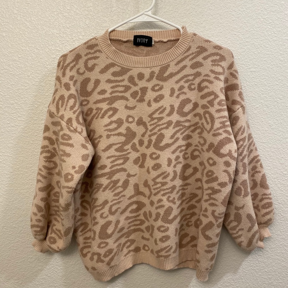SMALL Leopard Sweater